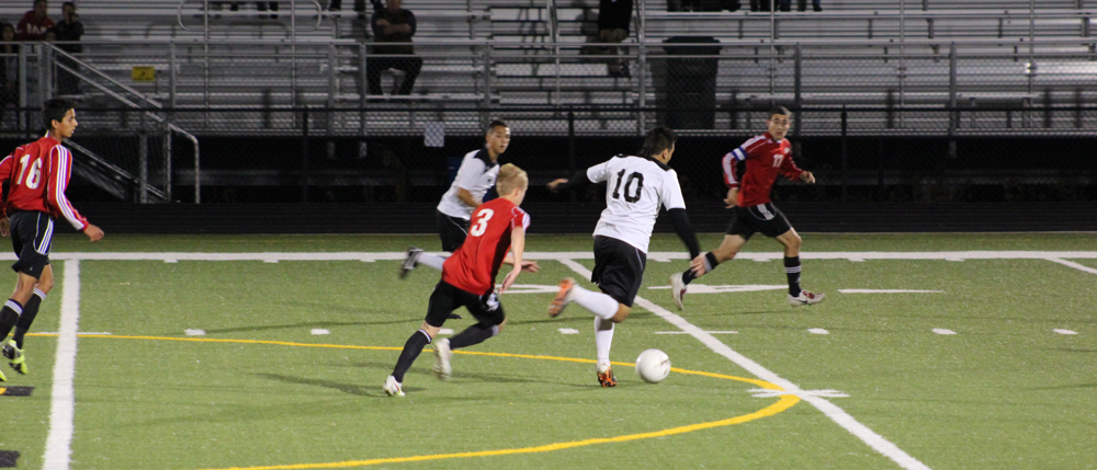 Soccer takes CSL Crossover from West, 2-1