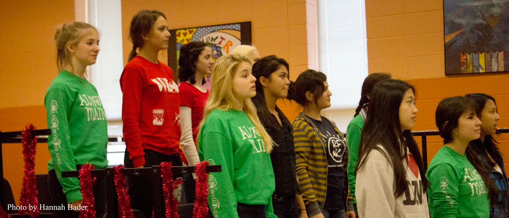 Niles North choir gets in tune for the holiday season