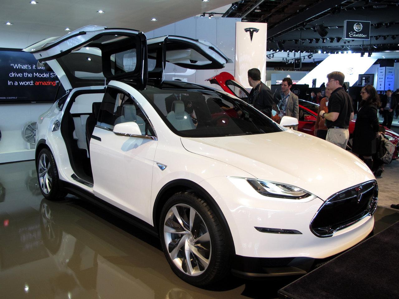 Tesla Model X gives a glimpse into the future