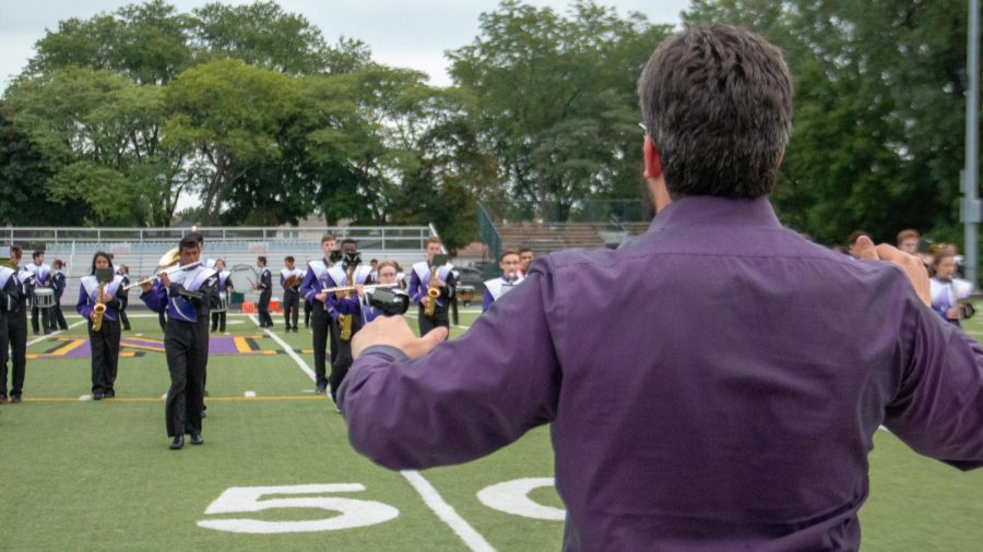 Niles North marching band drums up fans