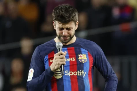 Piqué struggled to hold back tears while speaking to the fans after his last home game. 