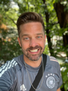 Tom Neal, German and Spanish teacher