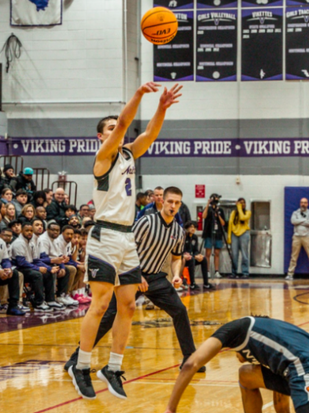 A Roller Coaster Weekend for Viking Boys Basketball