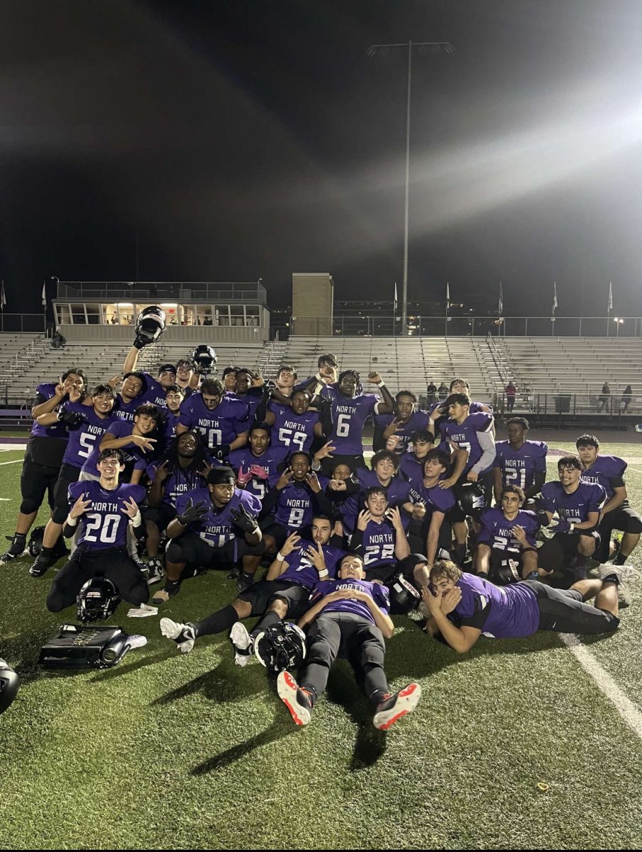 2024-25 Vikings football team, courtesy of Spencer Pearl