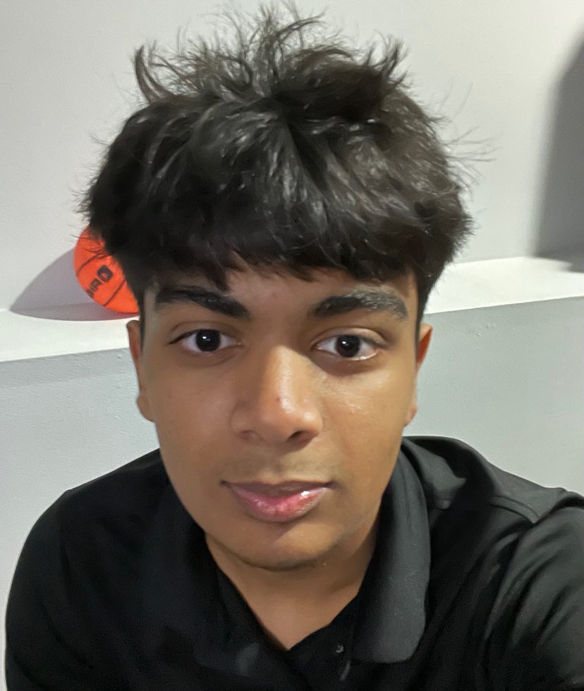 Hussain Khan, Senior
